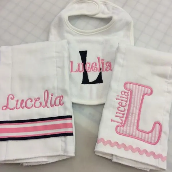 Luselia Embroidery Design T Shirt